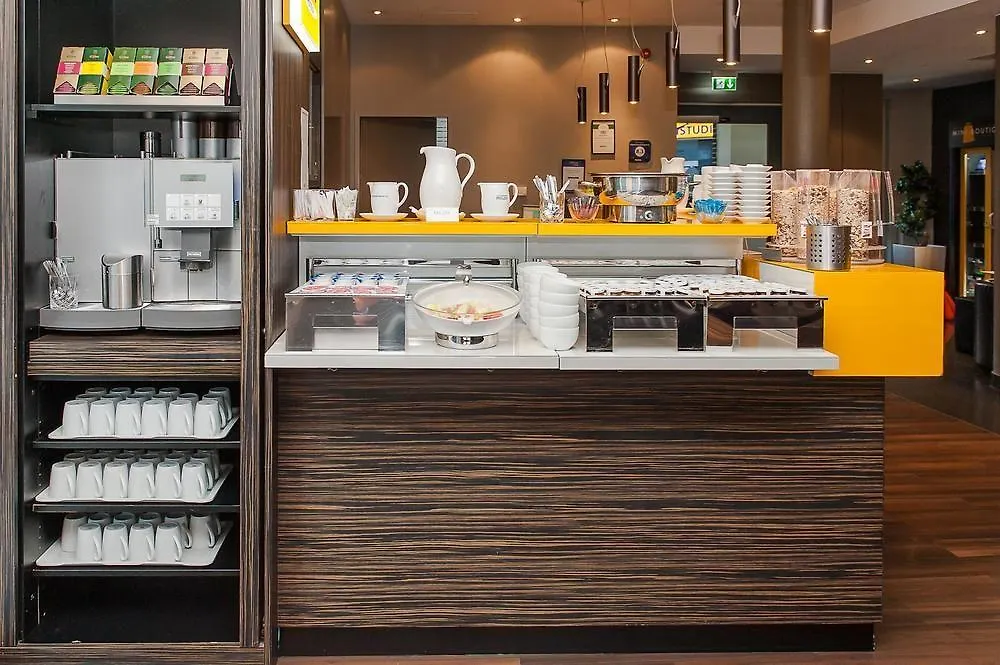 B&B Hotel Duesseldorf City-Sued 2*, Düsseldorf