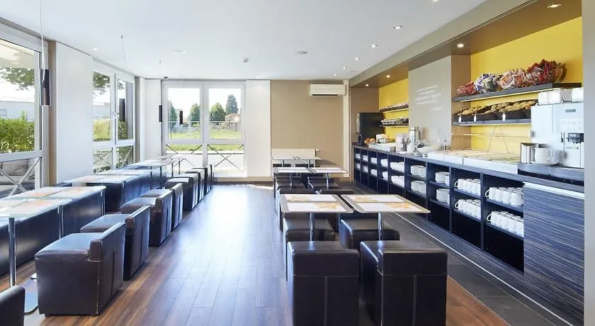 B&B Hotel Duesseldorf City-Sued  Дюссельдорф