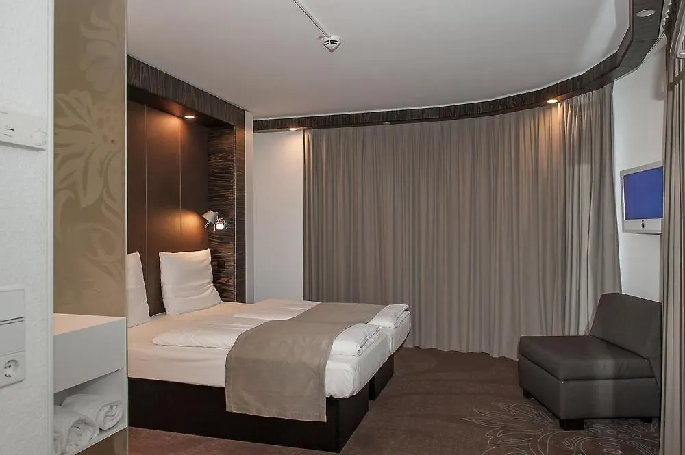 B&B Hotel Duesseldorf City-Sued  Ντίσελντορφ